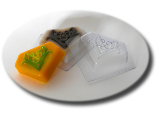 Пластиковая формочка для мыла МФ Кельтский Лотос Пластиковая формочка для мыла МФ Кельтский Лотос